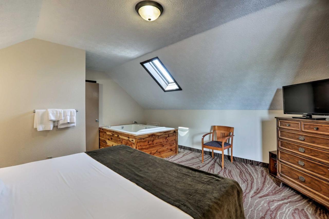Burkesville Apt With Deck, Views And Pool Access! Zewnętrze zdjęcie